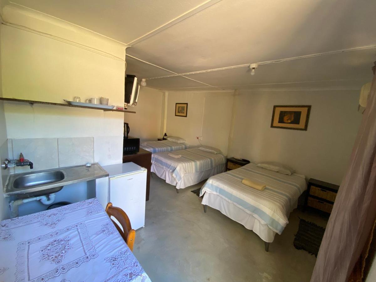 El-Kole Bed And Breakfast Цумеб Екстериор снимка